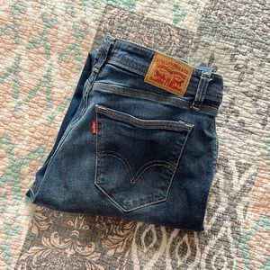 Women’s Levi 529 — Curvy, Skinny Jeans